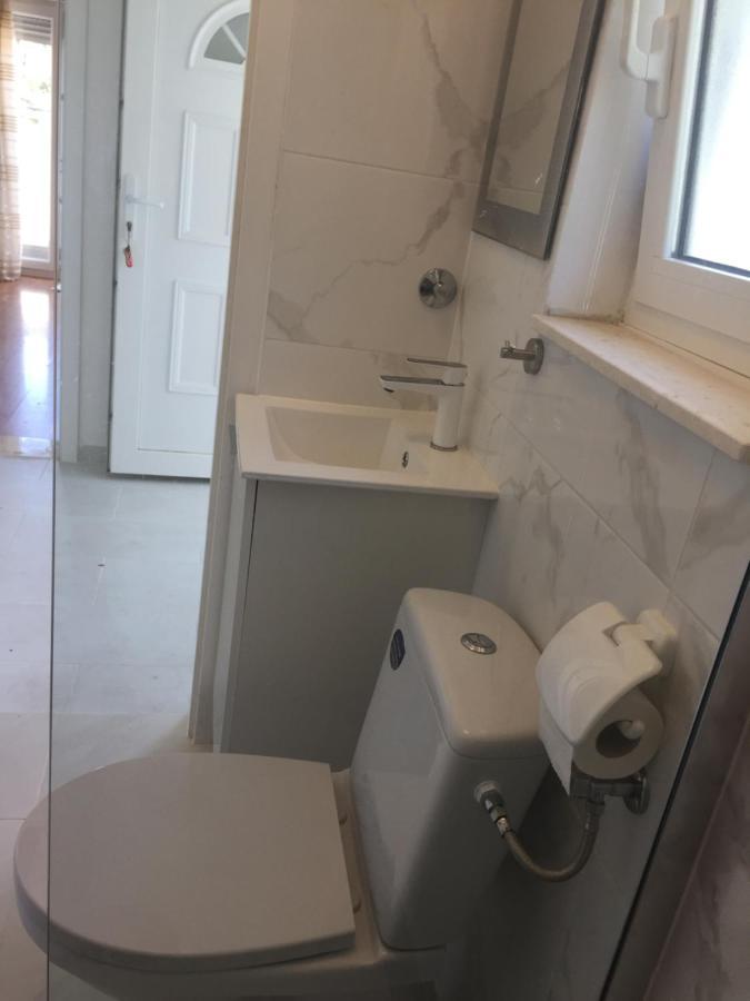 Apartment Remi, Penthouse With Balcony, Free Parking Marina Bagian luar foto