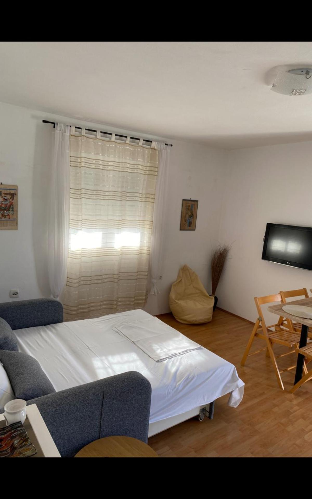 Apartment Remi, Penthouse With Balcony, Free Parking Marina Bagian luar foto